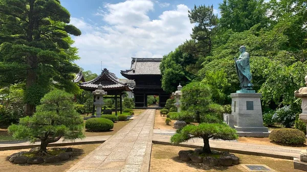 Keşiş Nichiren Heykeli Nagachikayama Myokenji Tapınağı Shin Myokenji Tapınağı Olarak — Stok fotoğraf