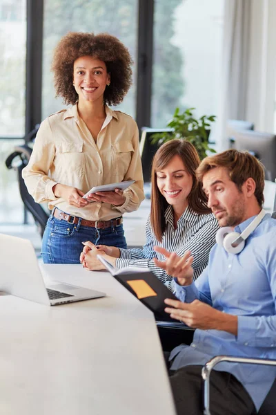 Startup Concept Creative Team Talking Office — Stock Photo, Image