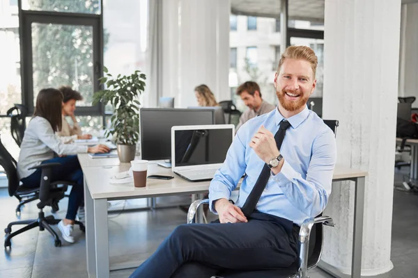 Smiling Ceo Sitting Office Formal Wear Looking Camera Desk Laptop — Stock Photo, Image