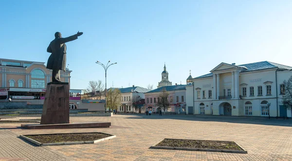 レーニン記念碑とエレツ リペツク州 ロシア 2013 レーニン広場 — ストック写真