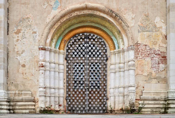 Dörren Till Assumption Katedralen 16821688 Rostov Kreml Rostov Äldsta Stad — Stockfoto