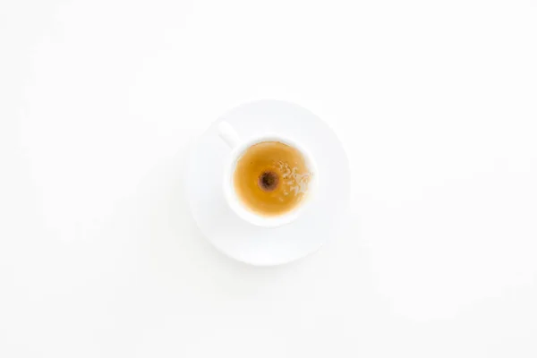 Espresso Italien Dans Une Tasse Blanche Avec Des Grains De Café Banque  D'Images et Photos Libres De Droits. Image 22165674