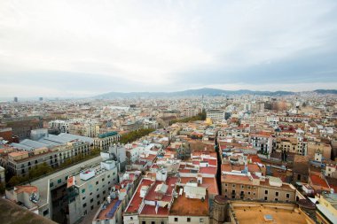 Santa Maria del Pi kilisesinden Barselona manzarası. Katalonya, İspanya