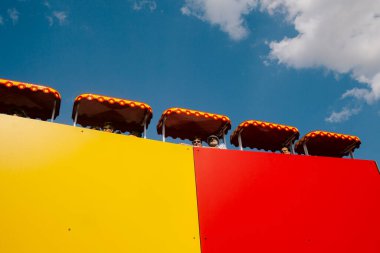 Legoland eğlence parkında minyatür tren. Billund, Danimarka