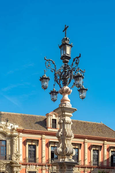 Sevilla Španělsko Října2020 Krásný Barokní Styl Pouliční Lampa Plaza Virgen — Stock fotografie