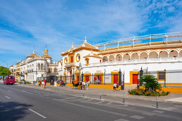 Sevilla Španělsko Října2019 Pohled Vnější Fasádu Vstup Historické Budovy Plaza — Stock fotografie