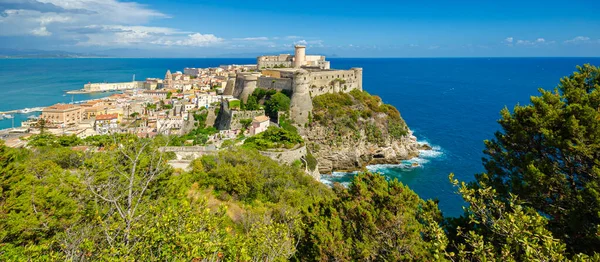 Gaeta Italien Utsikt Över Gamla Stan Och Slottet Gaeta Från — Stockfoto