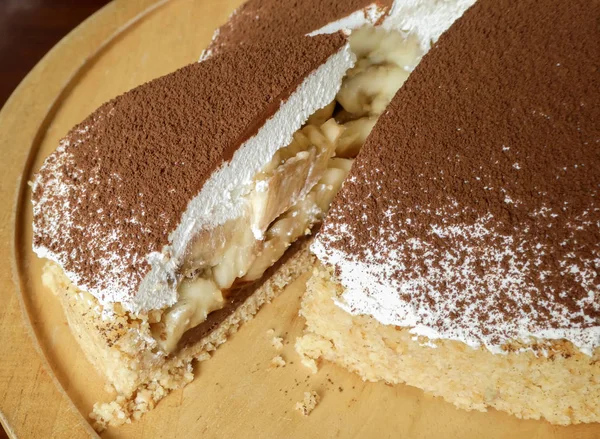 Banoffee Pite Torta Banán Réteg Tejszínhab Csokoládé Karamell Karamella Lemez — Stock Fotó