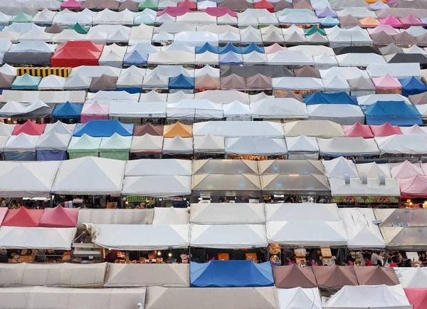 Μπανγκόκ Ταϊλάνδη Οκτωβρίου 2019 Ratchada Train Night Market Για Νυχτερινή — Φωτογραφία Αρχείου