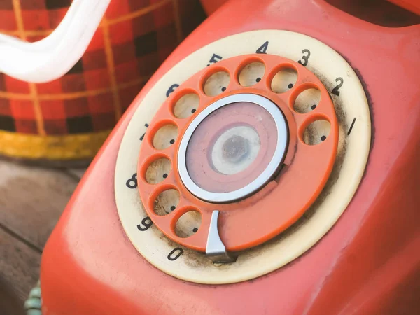 Primo Piano Vecchio Retro Tastiera Del Telefono Rosso Tappetino Analogico — Foto Stock