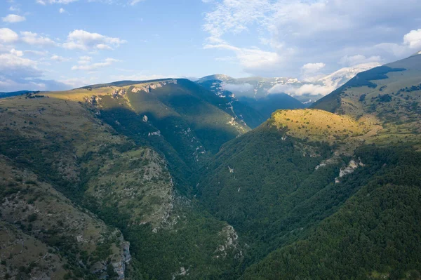 意大利马吉拉山区奥芬托河形成的空中观景峡谷 — 图库照片