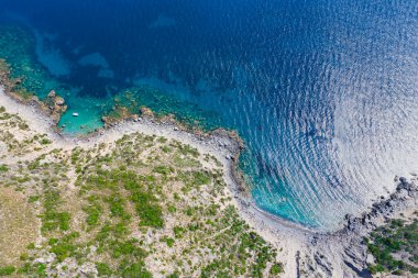 Toskana Maremması 'ndaki Monte Argentario' nun deniz manzarası.