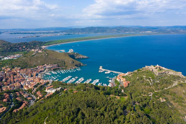 Luchtfoto Van Porto Ercole Het Monte Argentario Gebied Aan Toscaanse — Stockfoto