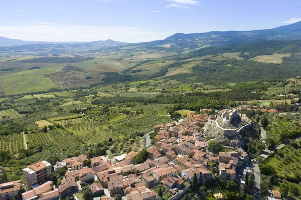 Toskana Tepelerindeki Ortaçağ Şehri Rocca Orcia Nın Havadan Görünüşü — Stok fotoğraf