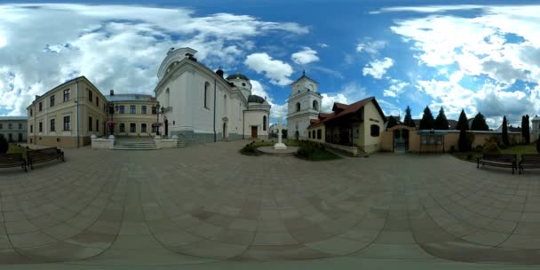 360 vr bella chiesa nuvoloso timelapse — Video Stock