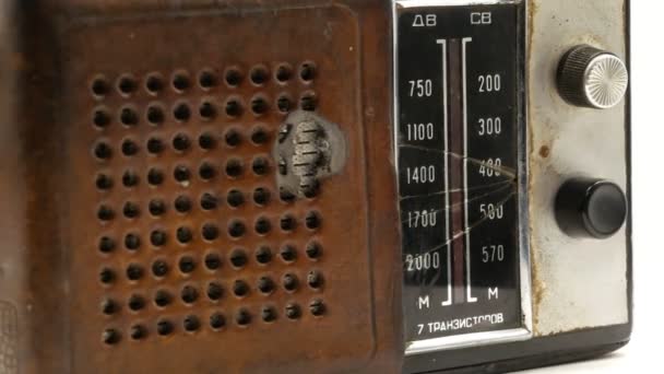 Παλιά σοβιετική vintage ραδιοφωνικός δέκτης 4K — Αρχείο Βίντεο