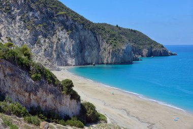 Yunanistan 'ın Lefkada adasında yaz mevsiminde Milos plajı