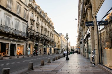 Avignon, Fransa - 25 Şubat, 2018. Mimari ve tip-in Güney Avrupa ülkesindeki şehirler.