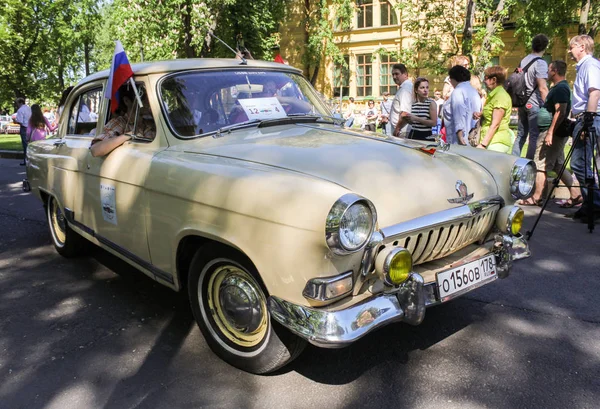 São Petersburgo Rússia Maio 2018 Desfile Passageiros Transporte Retro Pessoal — Fotografia de Stock