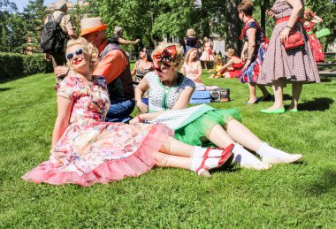 St. Petersburg, Rusya - 26 Mayıs, 2018. Retro göster grubunda, St. Petersburg şehir gün tatil.