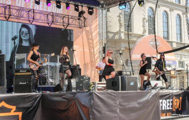 St. Petersburg, Rusya - 4 Ağustos, 2018. Yıllık Harley Davidson Motofestival mimar Rossi sokakta ve Ostrovsky Meydanı'na St Petersburg.