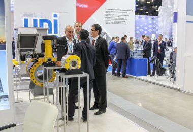 St. Petersburg, Rusya - 3 Ekim, 2018. St. Petersburg Expo forumda Uluslararası yıllık gaz Forum.