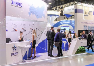 St. Petersburg, Rusya - 3 Ekim, 2018. St. Petersburg Expo forumda Uluslararası yıllık gaz Forum.