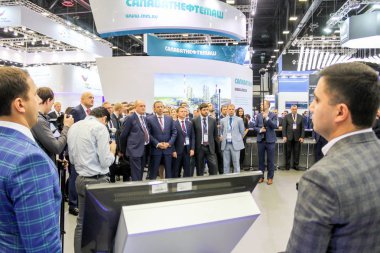 St. Petersburg, Rusya - 3 Ekim, 2018. St. Petersburg Expo forumda Uluslararası yıllık gaz Forum.