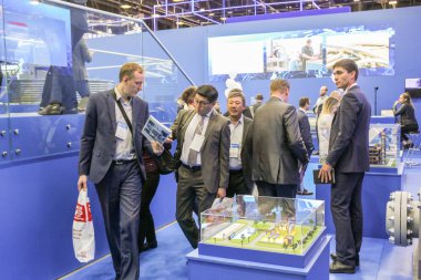 St. Petersburg, Rusya - 3 Ekim, 2018. St. Petersburg Expo forumda Uluslararası yıllık gaz Forum.