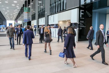 St. Petersburg, Rusya - 3 Ekim, 2018. St. Petersburg Expo forumda Uluslararası yıllık gaz Forum.