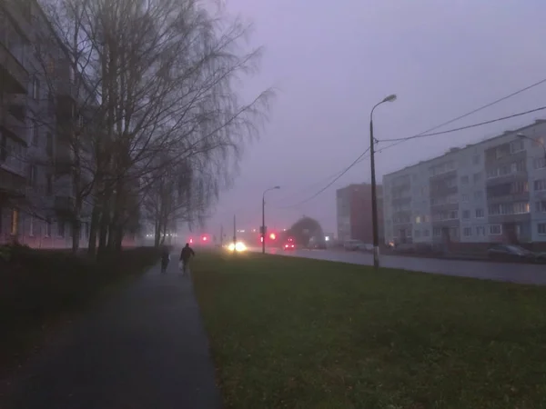 Straten Van Stad Avond Mist — Stockfoto