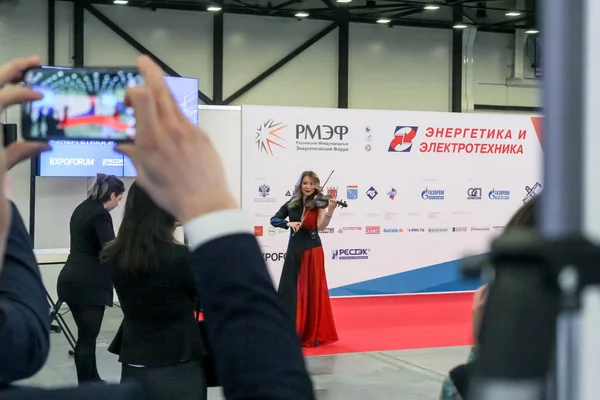 Petersburg Rosja Kwietnia 2017 Mowy Przez Muzyków Forum Energetycznym Sankt — Zdjęcie stockowe
