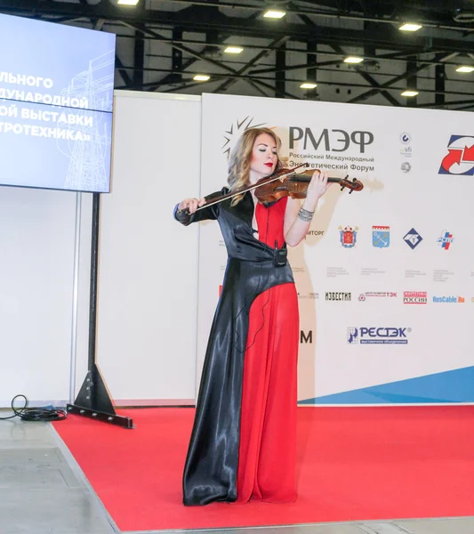 San Petersburgo Rusia Abril 2017 Discurso Los Músicos Foro Energía —  Fotos de Stock