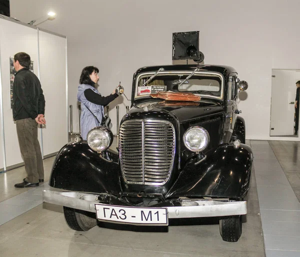 The first Soviet passenger car Gaz-M1. — Stock Photo, Image