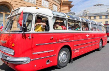 Retro otobüs Ikarus 55.