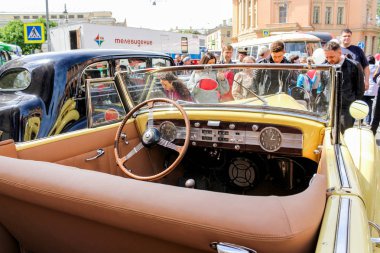 Açık araba iç Packard.