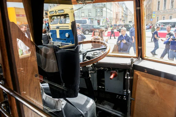 Cab driver first Soviet trolley. — Stock Photo, Image