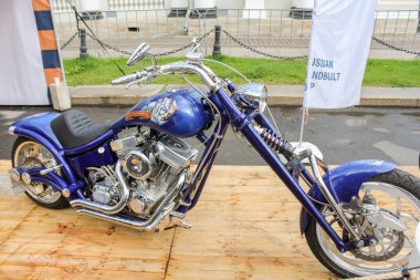 Özel el yapımı helikopter.