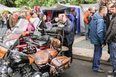 Benzersiz bir motosiklet bitirmek fotoğraflama.