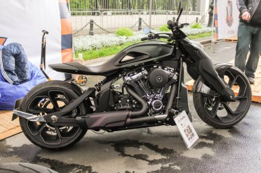 Benzersiz el yapımı bisiklet.