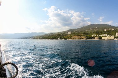 Bir zevk teknesinde gezi.