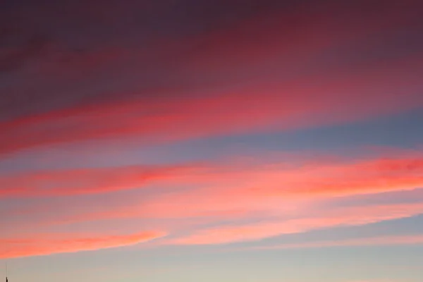 Malerische Wolken Himmel Gegenlicht Der Sonne — Stockfoto