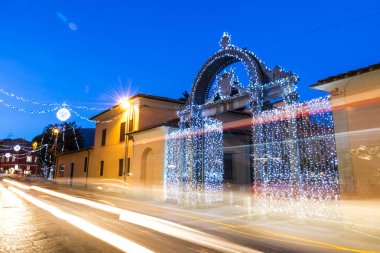 eski demir Noel zamanda Follonica içinde karmaşık 1840s kapısı