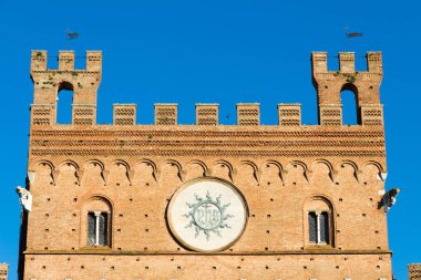 Siena Belediye Binası (1297), Siena, Toskana, Orta Italya'nin bir saray gibi