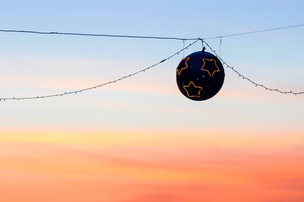 Suspended Christmas Street Lights Sunset — Stock Photo, Image