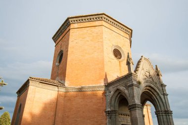 Quinciano Siena, İtalya içinde XIX yüzyılın ikinci yarısında bir şapel inşa