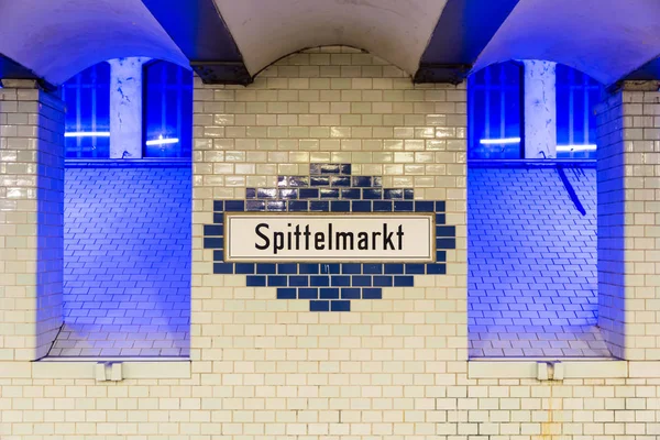 Berlín Německo Prosince 2017 Spittelmarkt Station Berlíně Metru Nedaleko Řeky — Stock fotografie