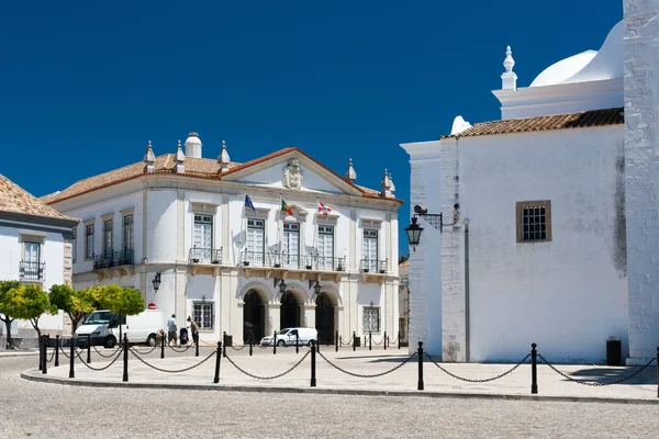 Δημοτικό Συμβούλιο Και Καθεδρικός Ναός Του Φάρο Στο Algarve Πορτογαλία — Φωτογραφία Αρχείου