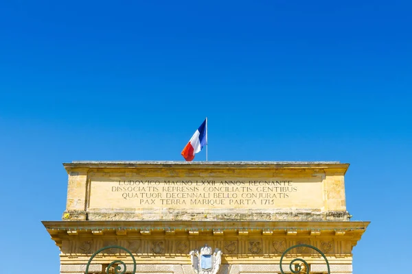 Porte Peyrou Μονπελιέ Γαλλία Inscr Λουδοβίκος Μέγας Βασίλευσε Συνωμότης Έθνη — Φωτογραφία Αρχείου