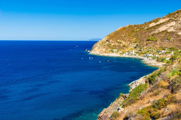 Sea in the Elba island near Chiessi, Italy — Stock Photo, Image